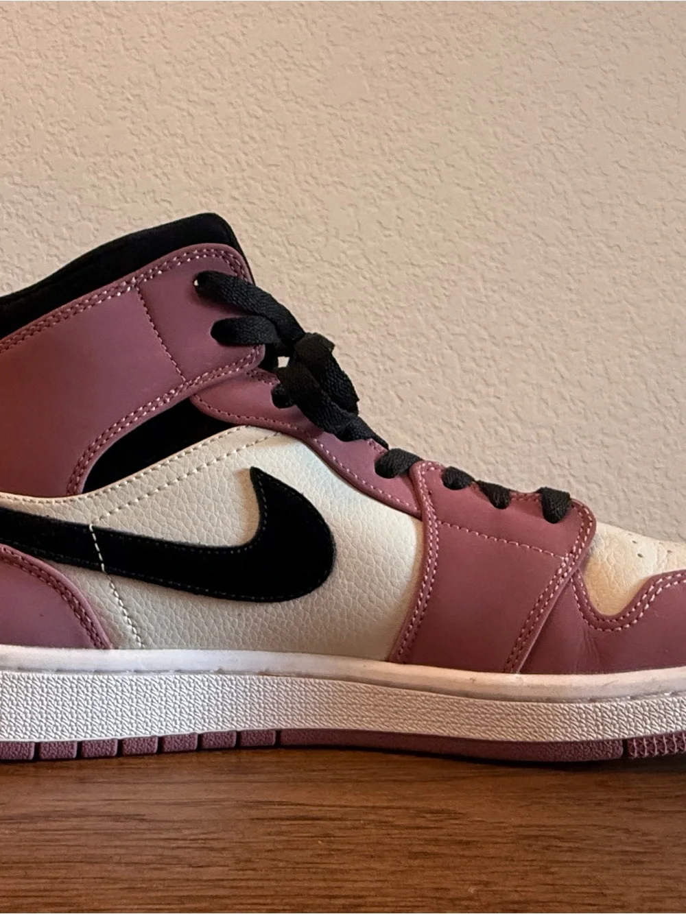 Jordan Men’s/Women’s High-Top Sneakers in Pink Black Cream